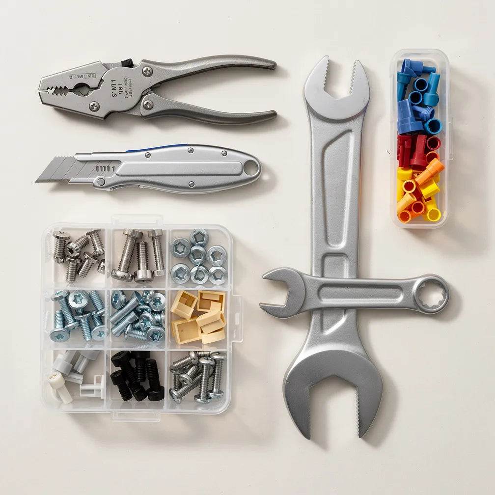 Tools & Hardware