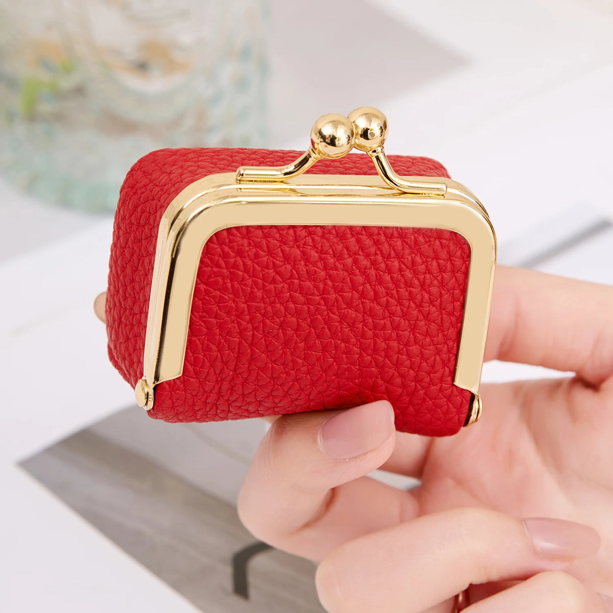 Vintage PU Leather Jewelry Box with Kiss Lock Closure