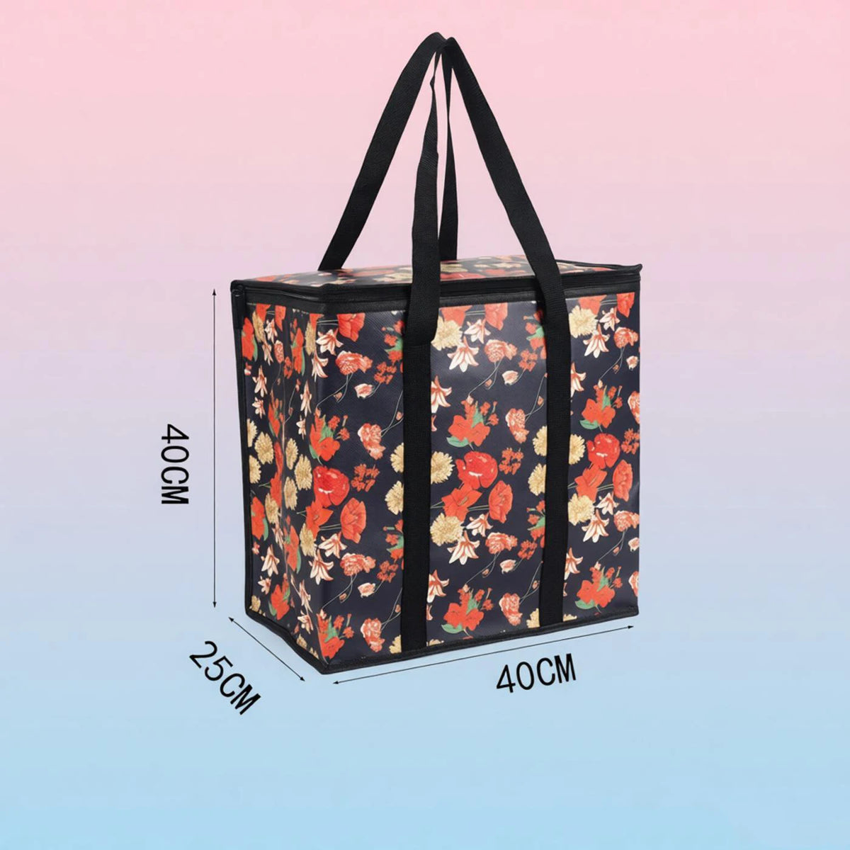 Schwarze isolierte Lunchtasche mit Blumenmuster und schwarzen Henkeln, von oben gezeigt.