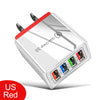 Silberner Wandadapter mit rotem Gehäuse und vier USB-C-Anschlüssen für schnelles Laden.