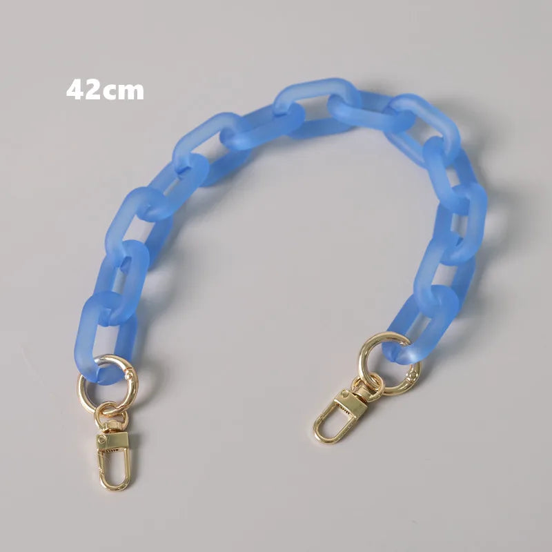 Helles blaues abnehmbares Kettenriemen für eine Tasche, 42 cm lang.