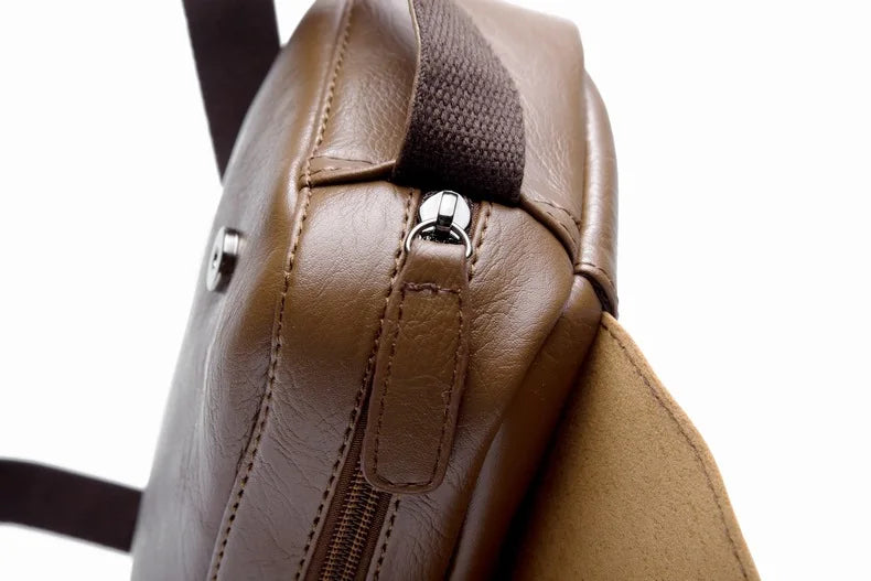 Vintage Leather Crossbody Bag for Men – Compact Messenger Shoulder Bag