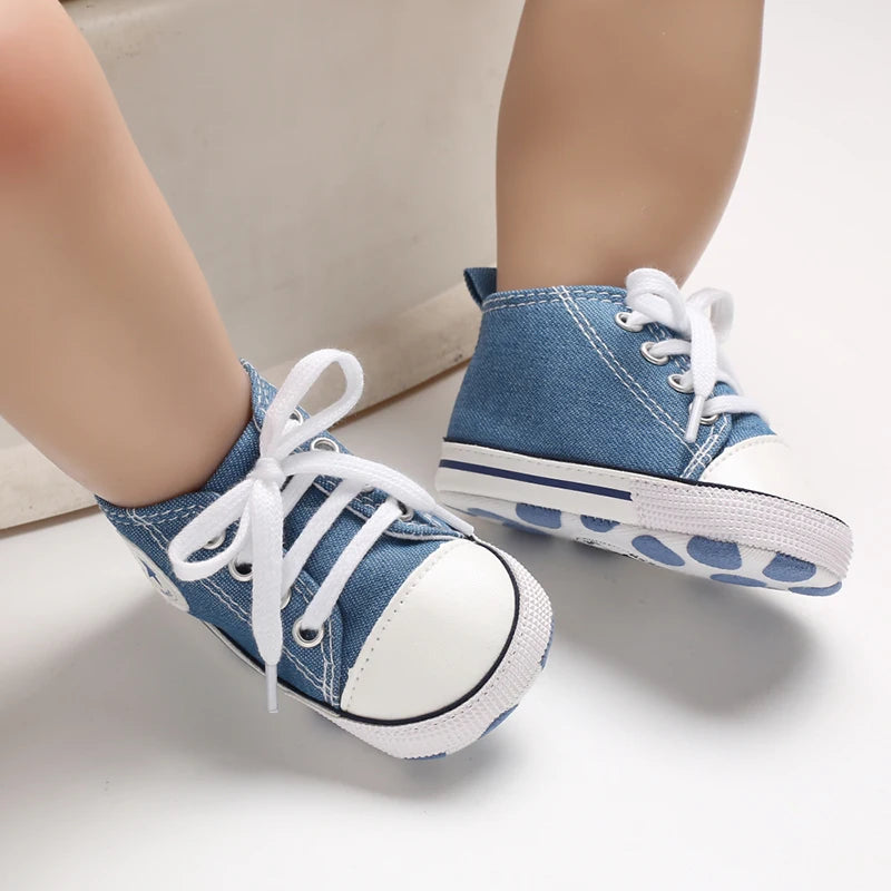 Classic Canvas First Walker Shoes for Babies with Star Print