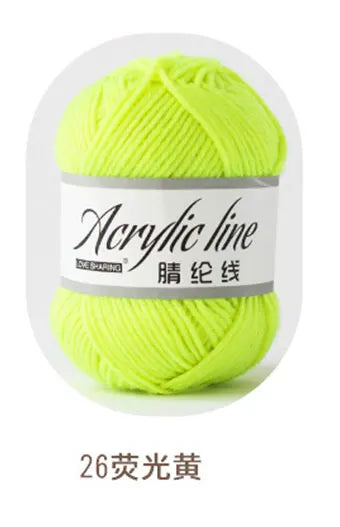 A ball of bright lime green acrylic yarn labeled Acrylic line with the text 萌丝线.