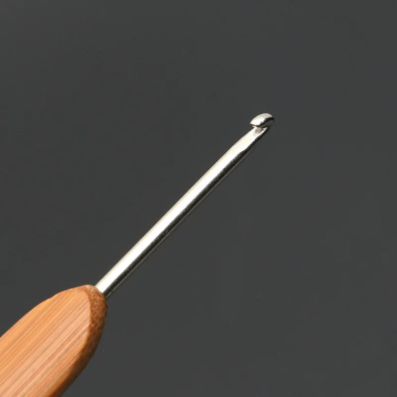 Bamboo Handle Crochet Hooks Set (0.5mm–6.0mm)