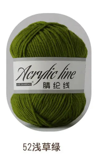 A ball of bright green acrylic yarn labeled Acrylic line with the text 52-ply in Chinese characters.