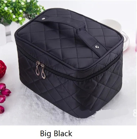 Quilted Cosmetic Bag with Large Capacity for Travel and Organization