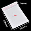 A white multi-pack of waterproof foam paper envelopes shown with dimensions 200mm by 250mm and a thickness of 30mm.
