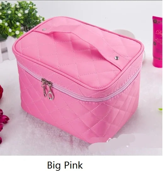 Quilted Cosmetic Bag with Large Capacity for Travel and Organization