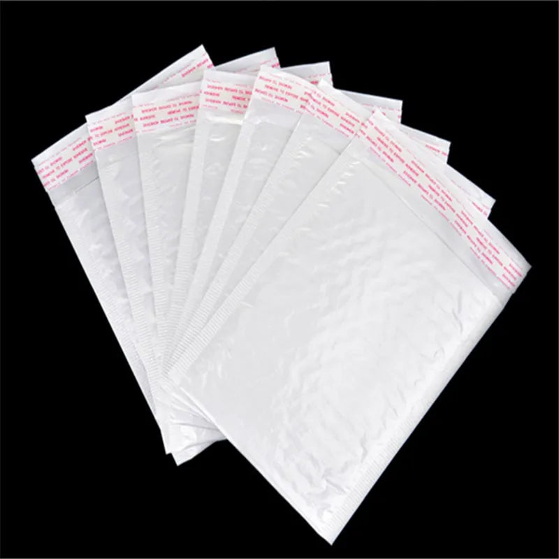 A multi-pack of white waterproof foam paper envelopes is shown in a fan-like arrangement.