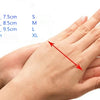 Hand measurement chart showing sizes S, M, L, and XL corresponding to finger span measurements.