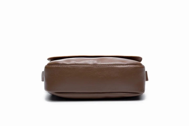 Vintage Leather Crossbody Bag for Men – Compact Messenger Shoulder Bag