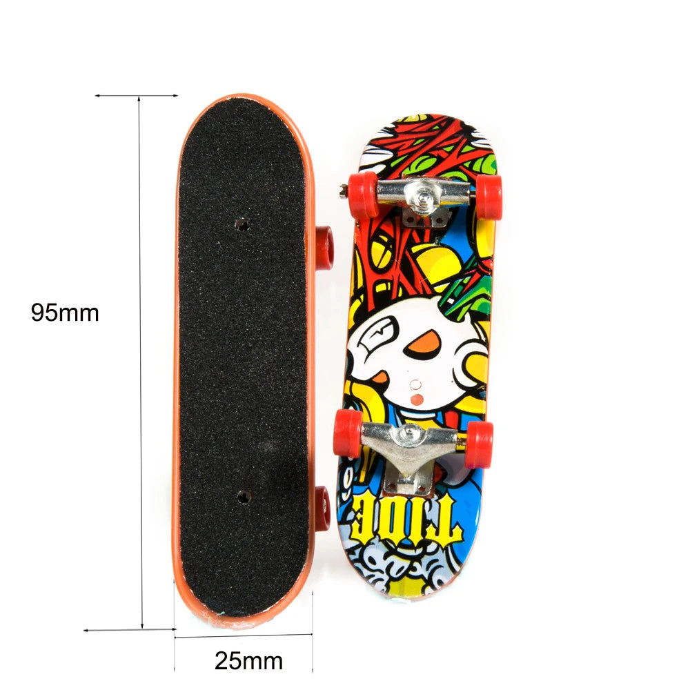A 1/10 scale RC crawler decoration set featuring a skateboard with colorful graphics and accessories.
