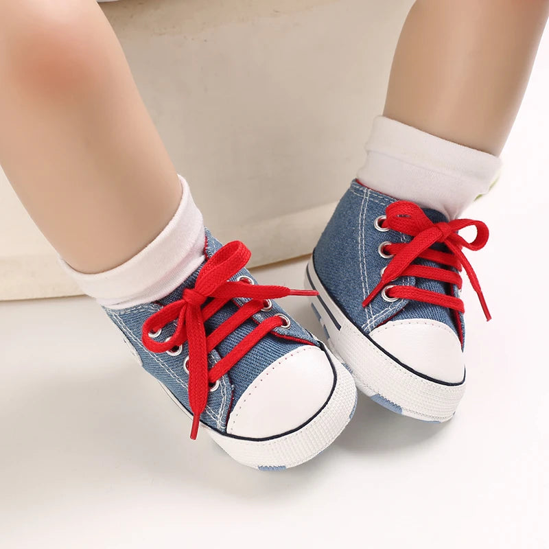 Classic Canvas First Walker Shoes for Babies with Star Print