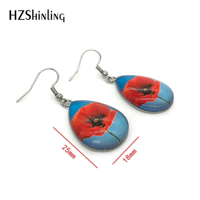 Aretes de Aro en Forma de Lágrima con Arte de Abeja y Flores