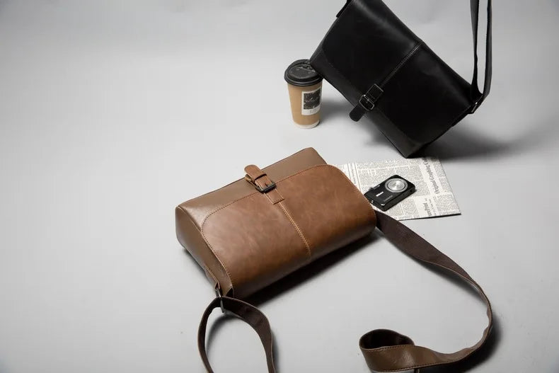 Vintage Leather Crossbody Bag for Men – Compact Messenger Shoulder Bag