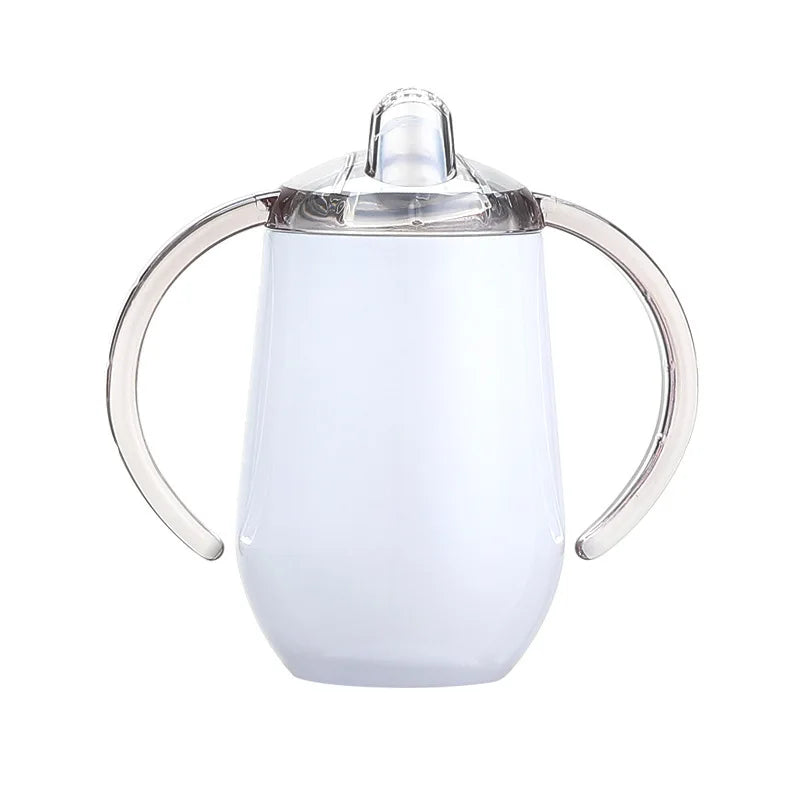Gobelet isotherme en acier inoxydable clair avec couvercle à charnière et poignée.