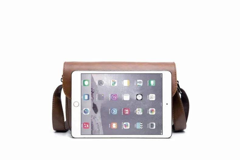 Vintage Leather Crossbody Bag for Men – Compact Messenger Shoulder Bag