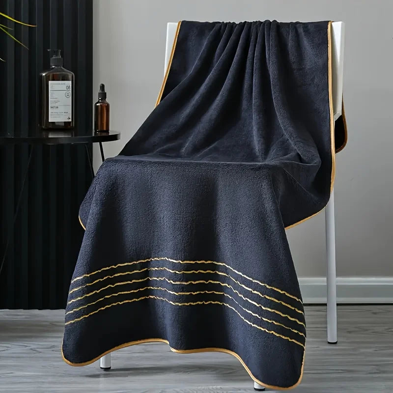 Gold-Stripe Bath Towel Set (3-Pack) – Ultra-Soft & Highly Absorbent