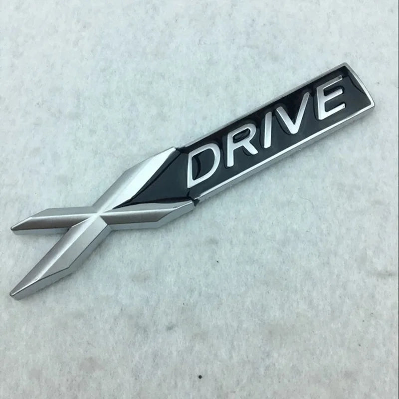 Insignia de Emblema Metálico 3D para Coche