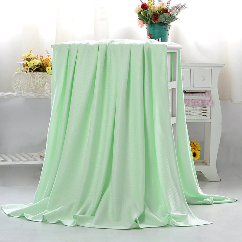Bamboo Fiber Cooling Throw Blanket