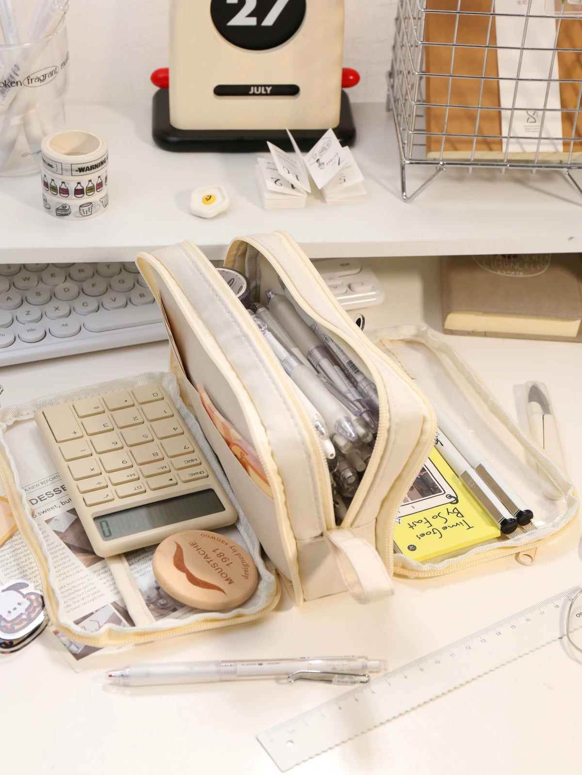 Transparent Double-Sided Pencil Case with Capybara Design
