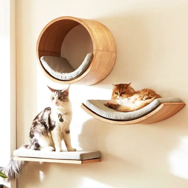 Wall-Mounted Wooden Cat Climbing Shelf with Sisal Scratching Post