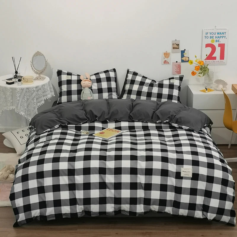 100% Cotton Duvet Cover Set with Plaid Stripe – Breathable & Skin-Friendly