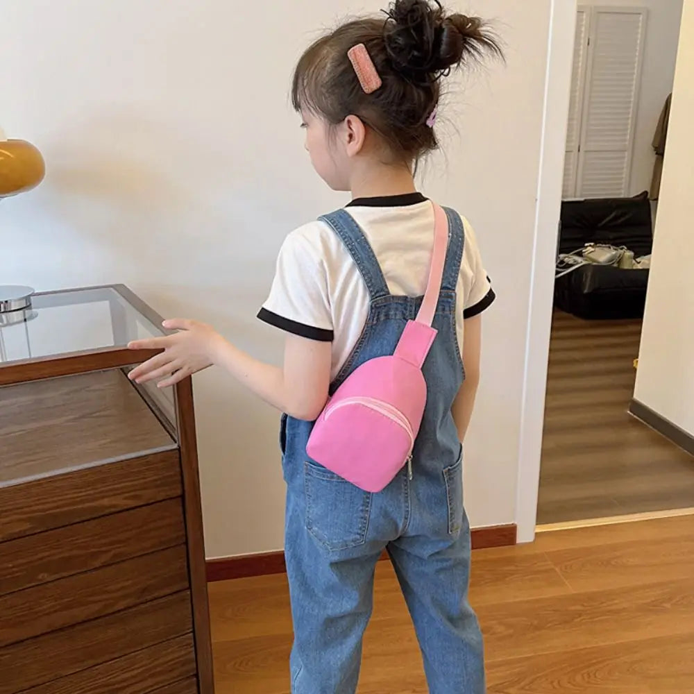 Kids' Crossbody Chest Bag – Lightweight Nylon Pouch for Daily Adventures