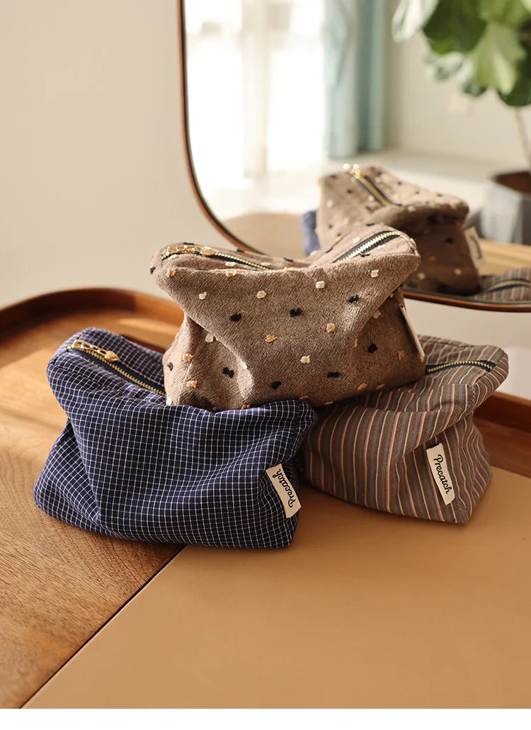 Checkered Striped Cosmetic Bag – Compact Travel Organizer