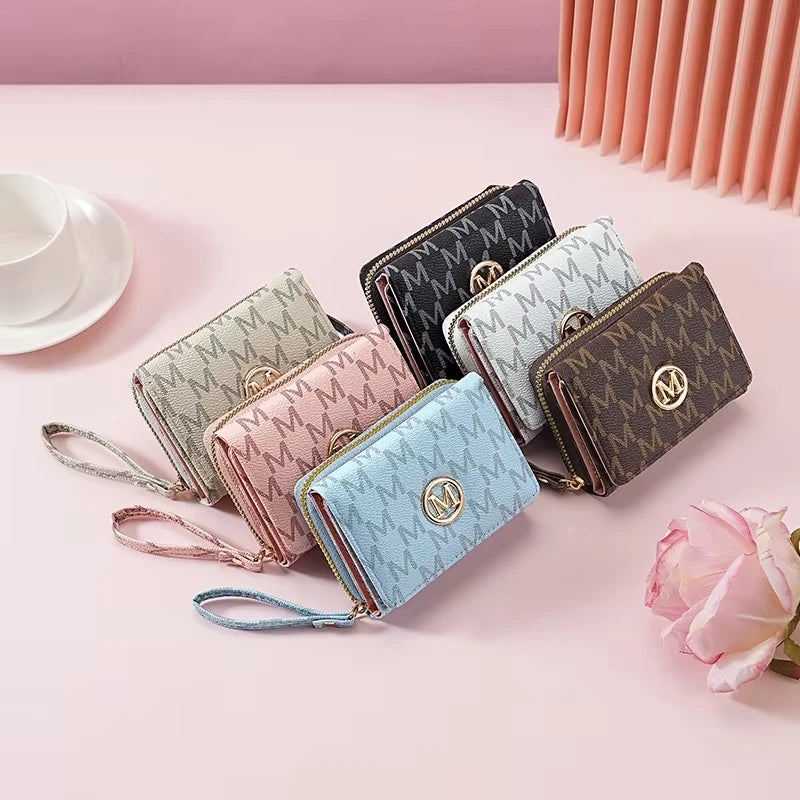 Multi-Color Letter Pattern Zipper Wallet