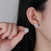 Pendientes de Aros con Forma de Flor de Moissanita en Plata de Ley 925