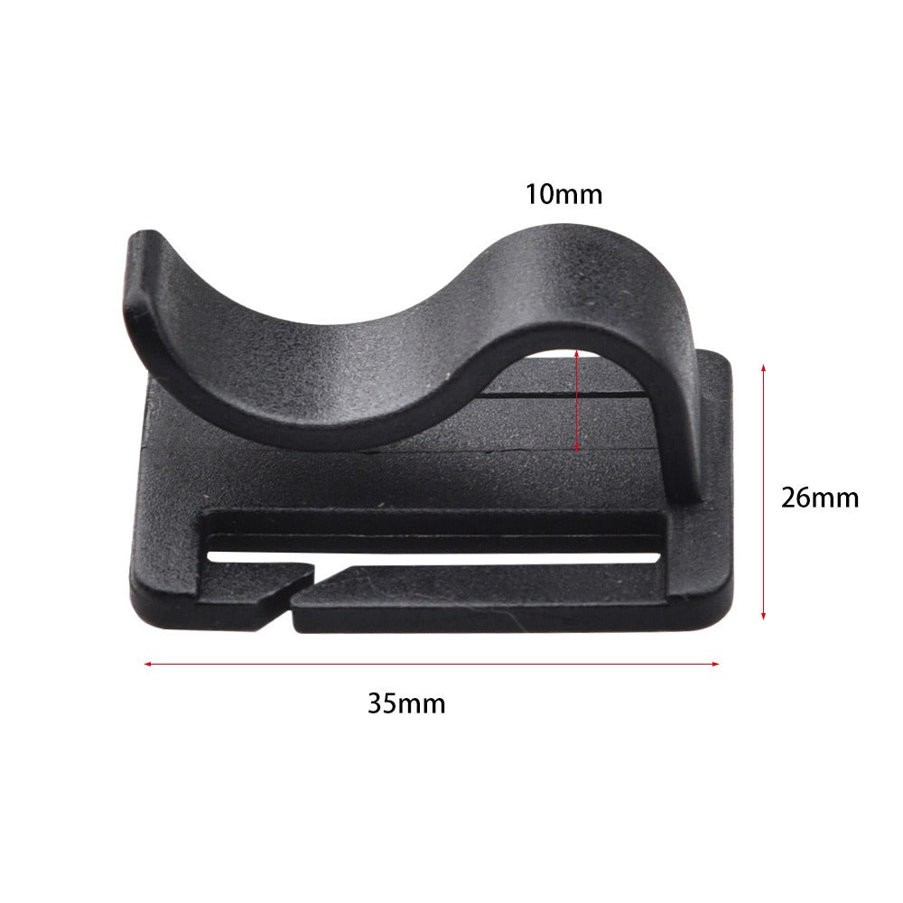 Black rotatable hydration tube clip designed for backpacks with dimensions 35mm by 26mm and a 10mm height.