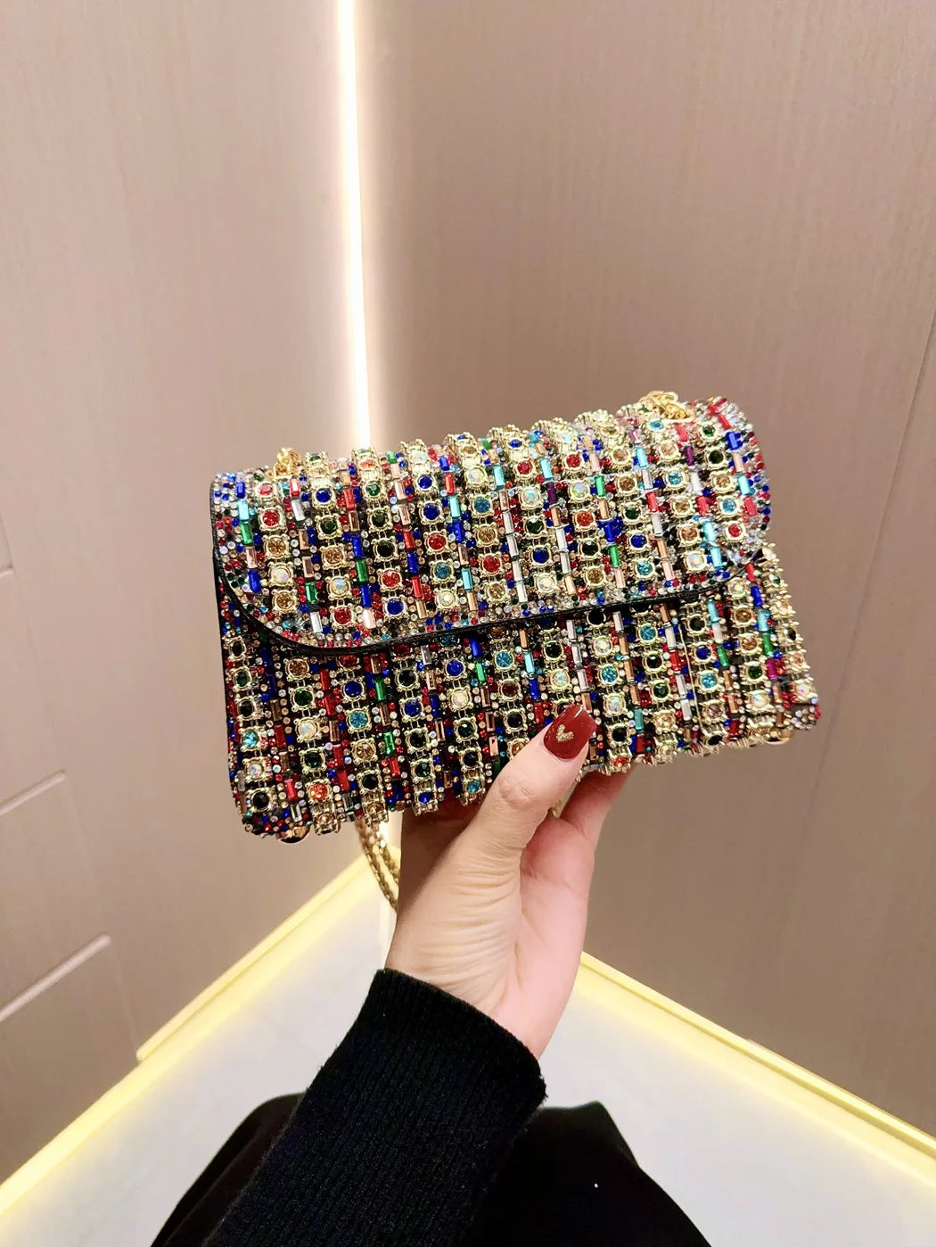 Crystal-Embellished Evening Clutch Bag with Chain Strap
