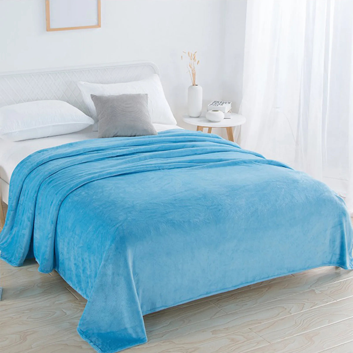 Cozy Coral Fleece Throw Blanket