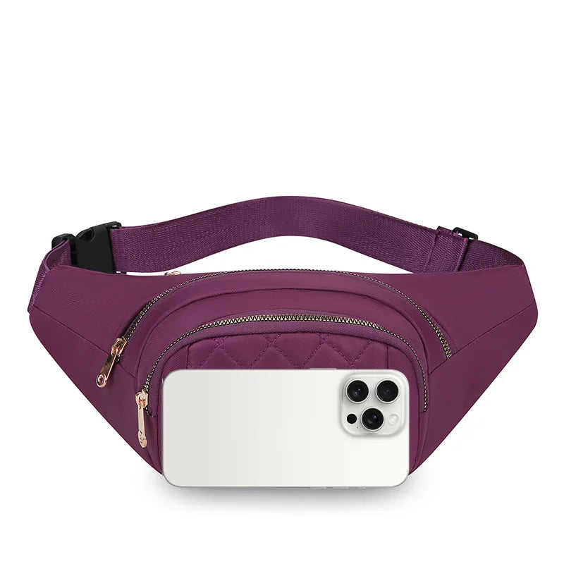 Sac à bandoulière en nylon violet avec fenêtre transparente montrant un smartphone blanc.