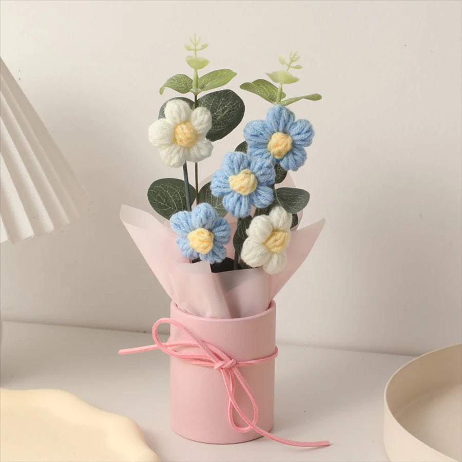 Handcrafted Yarn Flower Bouquet with Vase – Everlasting Home Décor