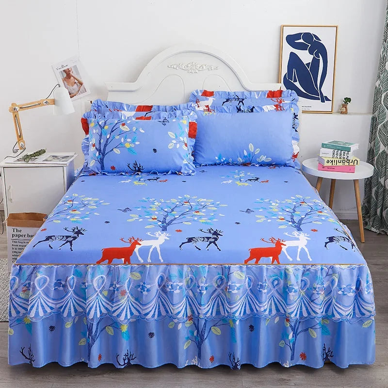 Lace-Trimmed Bed Skirt with Printed Design