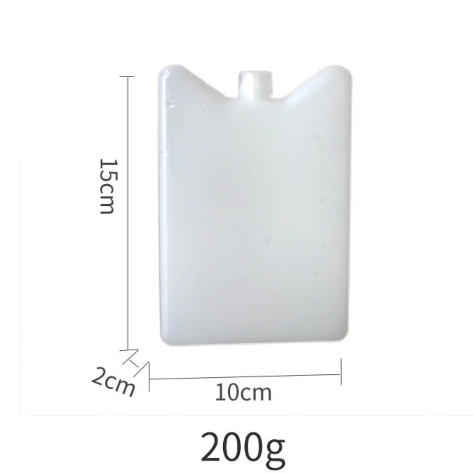 White reusable leak-proof ice pack with dimensions 15cm by 10cm and weight 200g