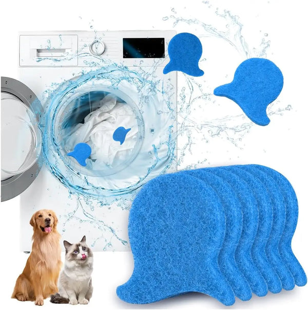 Blasser wiederverwendbarer Haarkapsel für Haustierhaare neben Waschmaschine, Hund und Katze.