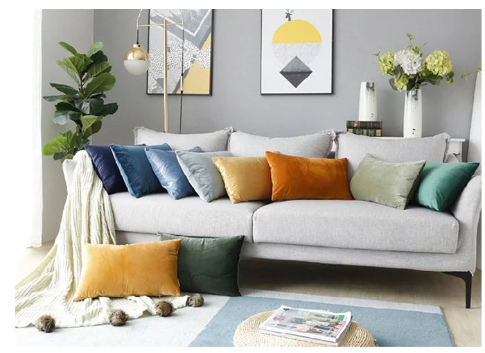 Luxurious Velvet Cushion Cover for Cozy Home Décor