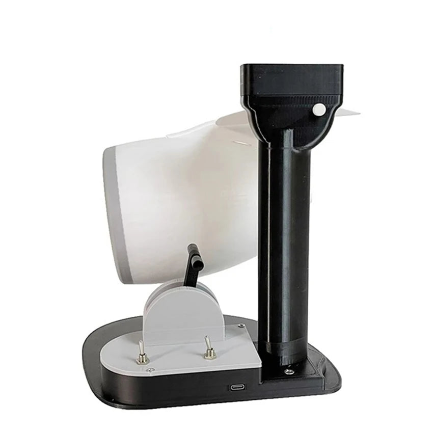Dispositivo de turbofán de escritorio negro con difusor y puerto de carga blanco.