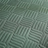 Lightweight All-Season Quilted Bedding Set with Pillow Shams