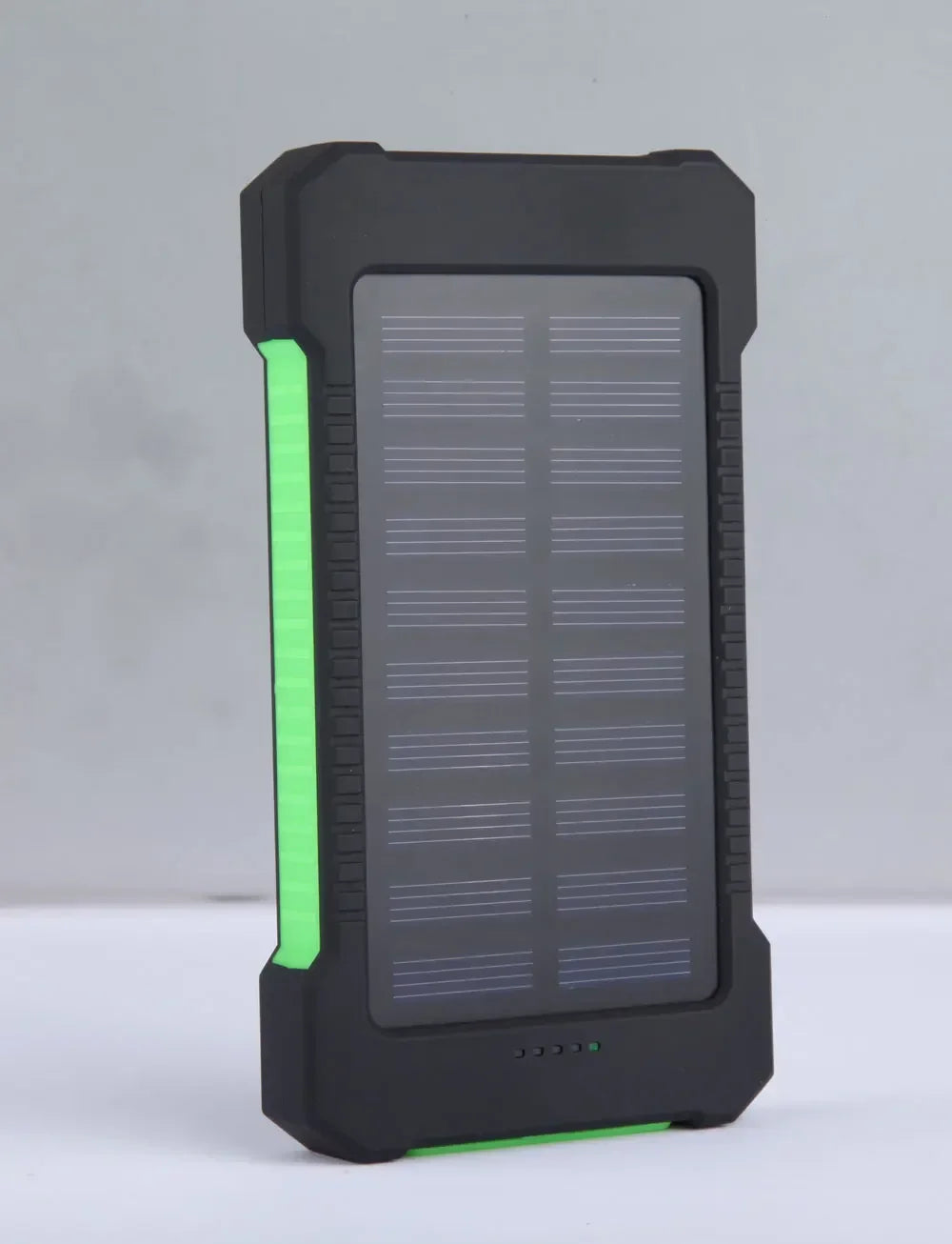 Hochleistungs-Powerbank mit Solarladung