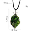 Collar con Colgante de Moldavita Verde Envuelta en Alambre