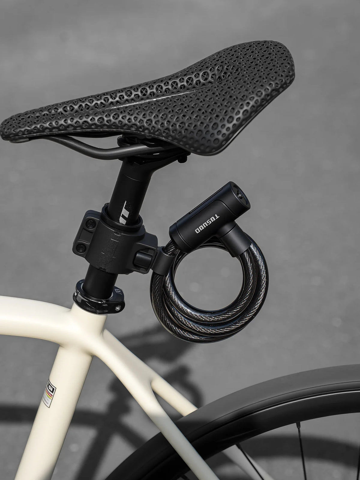 Heavy-Duty Cable Bike Lock with Mounting Bracket and 2 Keys