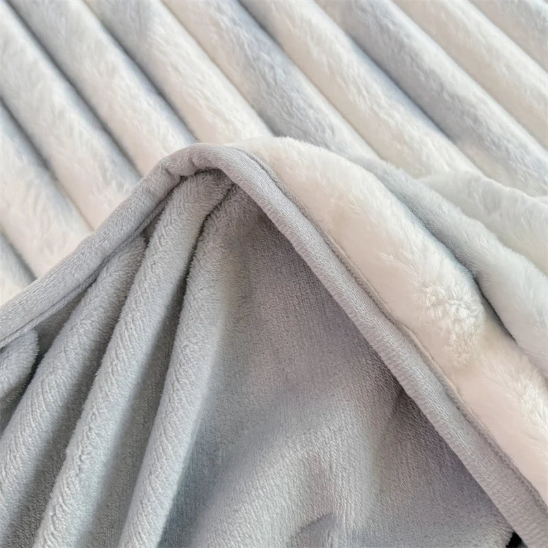 Plush Bed Skirt – Warm, Soft, and Elegant Bedding Essential