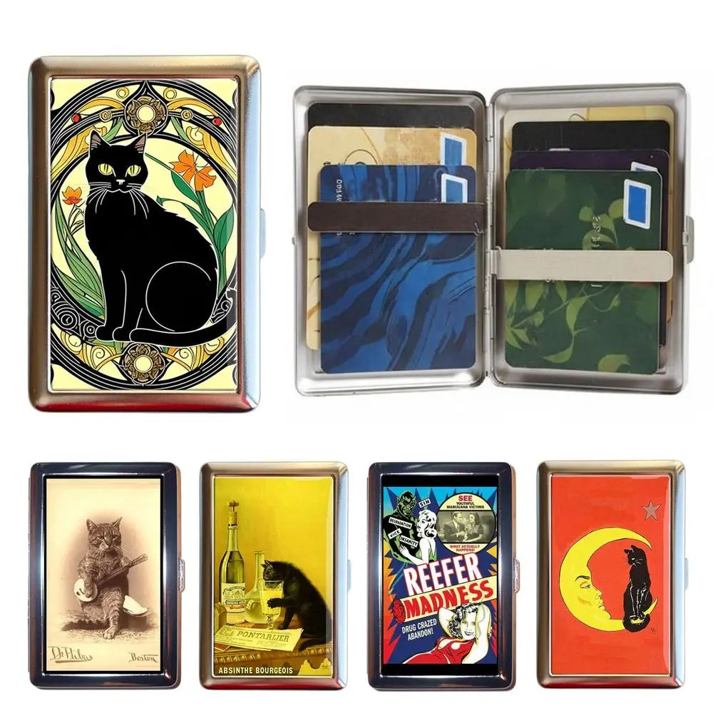 Colección de fundas metálicas vintage con diseños decorativos y varios colores.