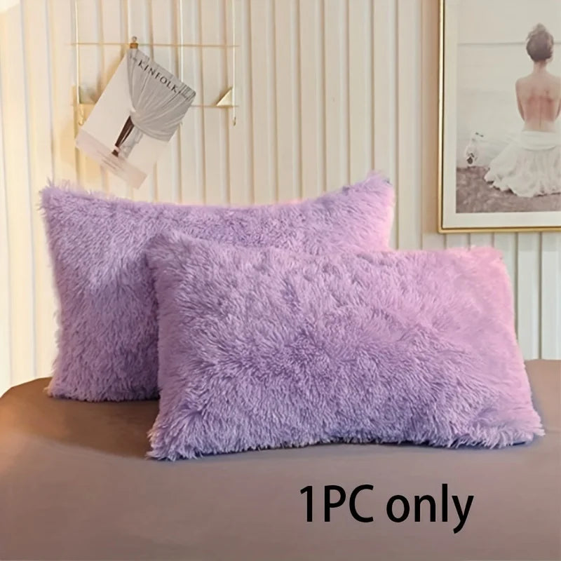 Plush Faux Fur Pillowcase with Hidden Zipper