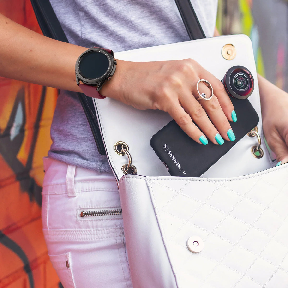 Quick-Release Silicone Watch Band – Universal Fit